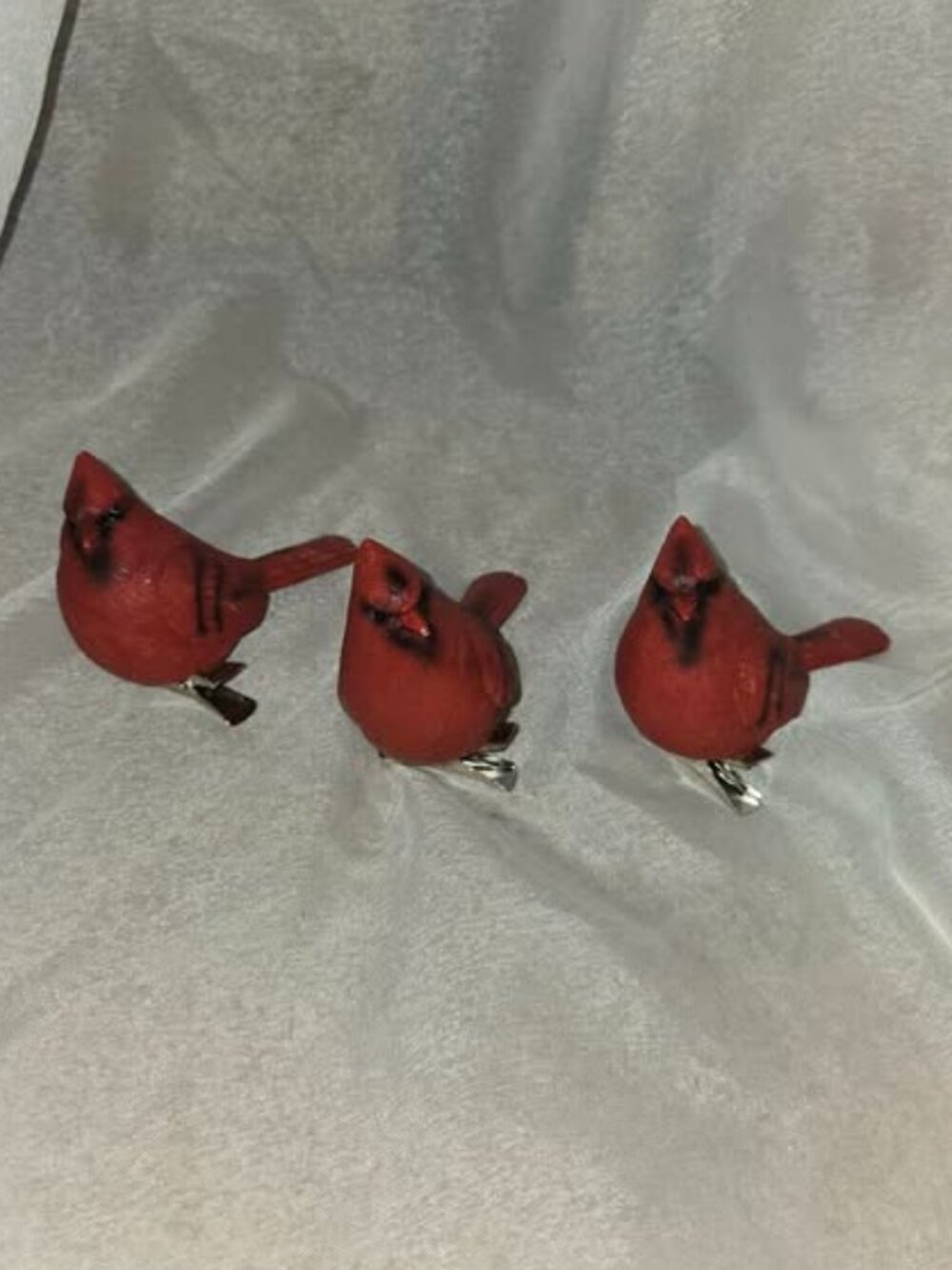 Lot of 3 Textured Resin Clip-On Red Cardinal Ornament Hand Painted red/black 4"L